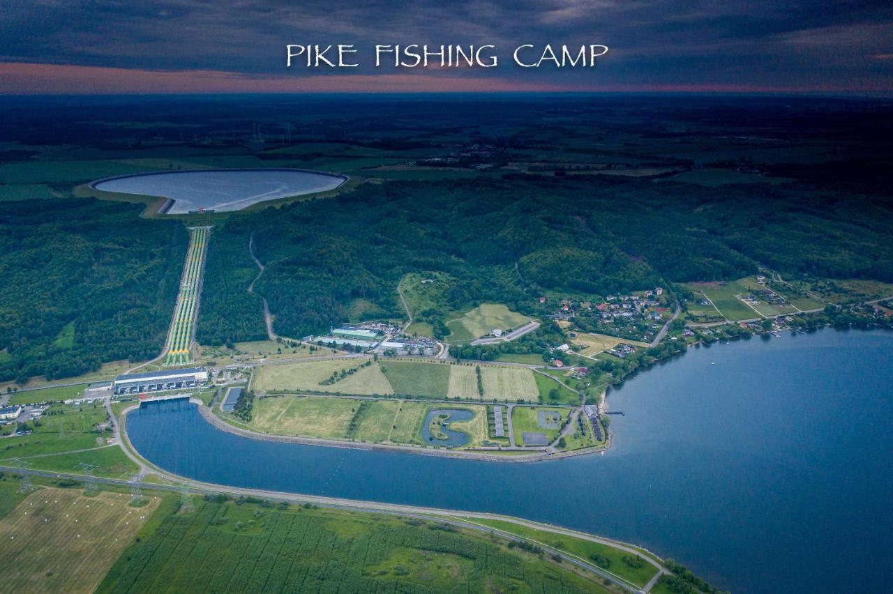 Pike Fishing Camp Villa Nadole  Ngoại thất bức ảnh